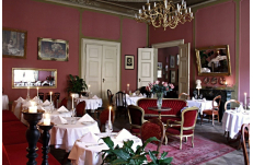 Wedding in Prague Decadency in its prime