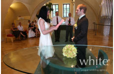 Wedding in Prague Dawn & Aaron