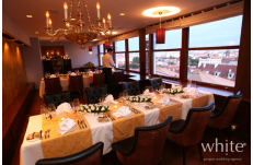 Wedding in Prague Lynne & Tony