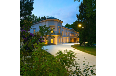 Wedding in Prague Ratmerice Castle
