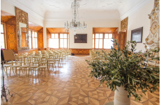 Wedding in Prague Velkoprevorsky palace