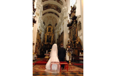 Wedding in Prague St. Thomas Church