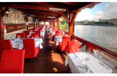 Wedding in Prague Riverside Restaurant
