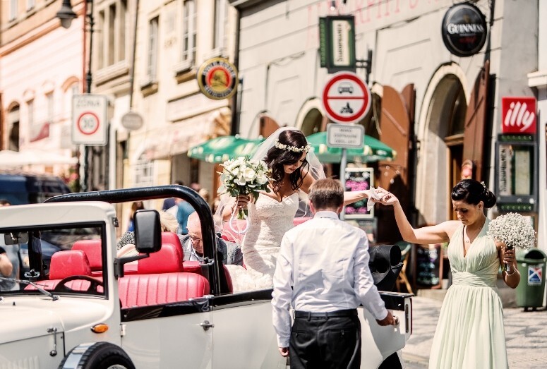 Wedding in Prague Summer Fun