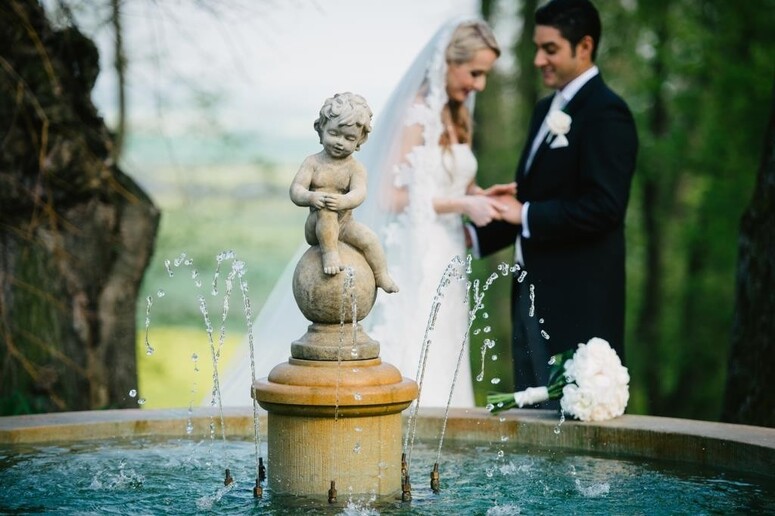 Wedding in Prague Gorgeous love