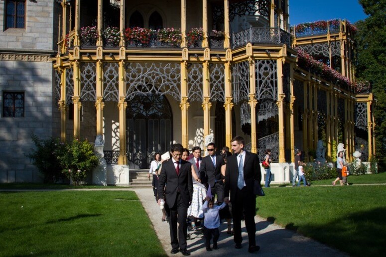 Wedding in Prague Pink and tender