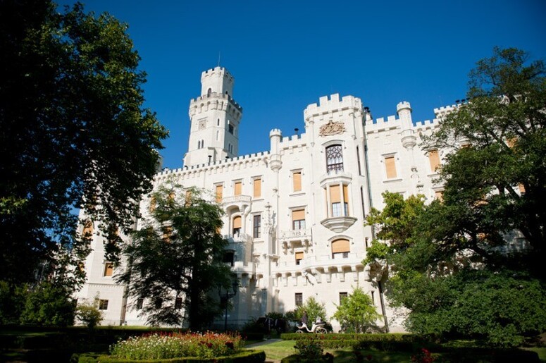 Wedding in Prague Pink and tender