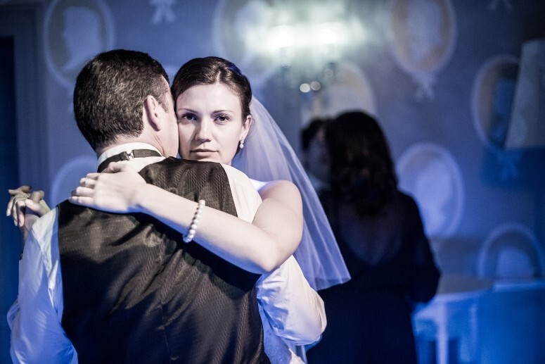 Wedding in Prague Spring Chateau