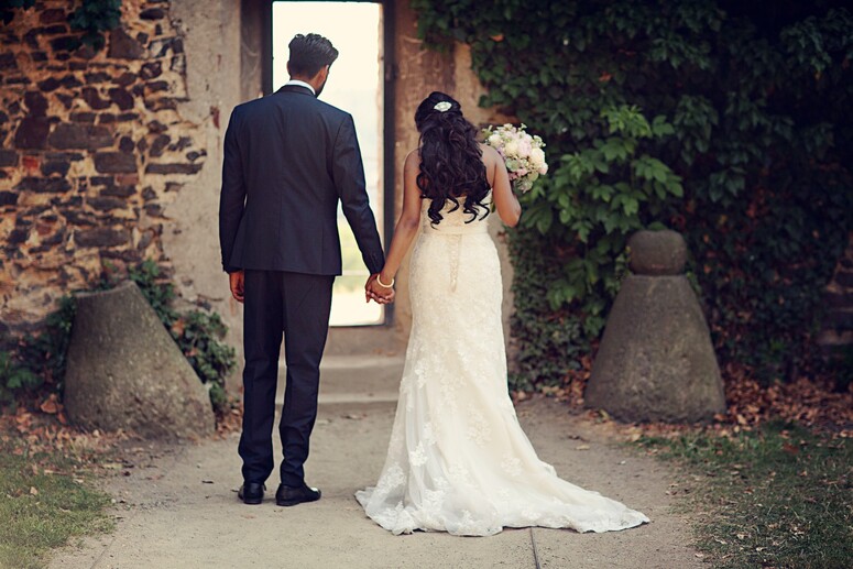 Wedding in Prague Sri Lankan Princess