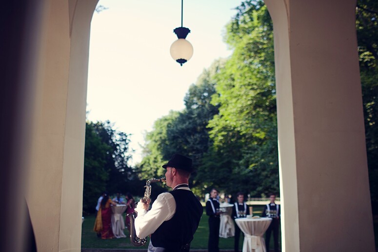 Wedding in Prague Sri Lankan Princess